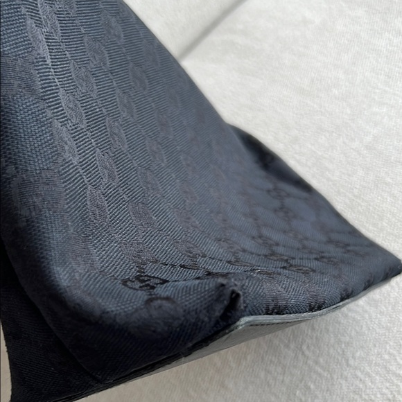 Gucci GG Canvas Bucket Tote in Black with Gold-tone Hardware VTG - Picture 8 of 16